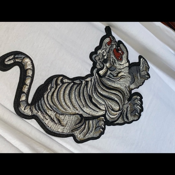 Maxi Milian Rugged White Tee Shirt - Picture 2 of 9